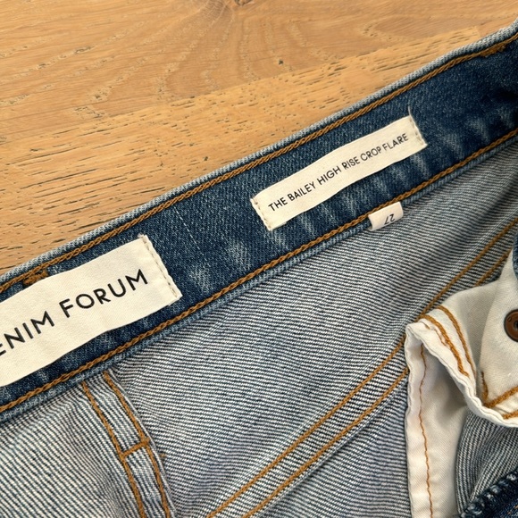 DENIM FORUM The Bailey High Rise Crop Flare - Picture 2 of 3